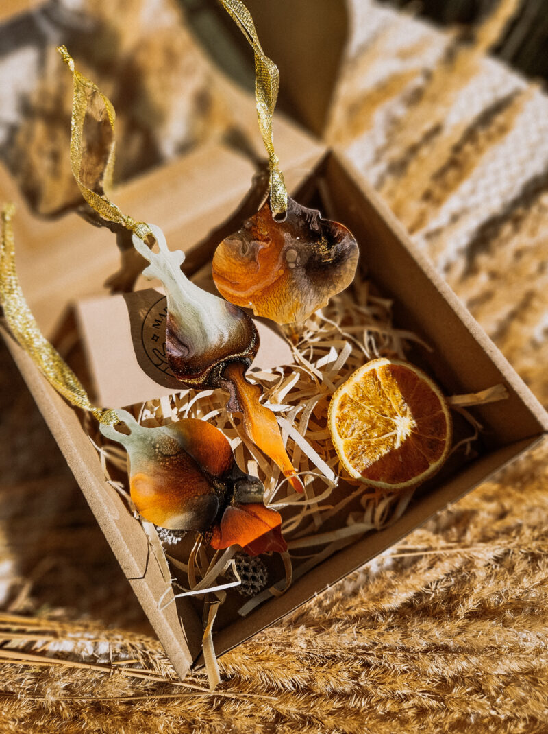 Zestaw 3 zawieszek Pomarańcz-Oliwka-Złoto